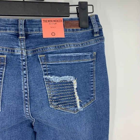BlankNYC Jeans Girls Kids Size 14 The Mini Mercer Skinny Blue Denim Step Hem NWT - Picture 9 of 13